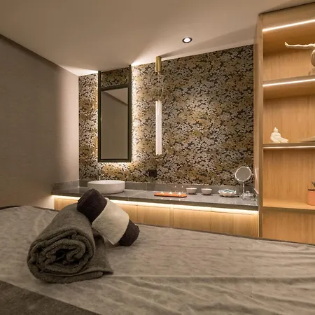 Senseana Sea Side & Aquadventure Hotel 5*
