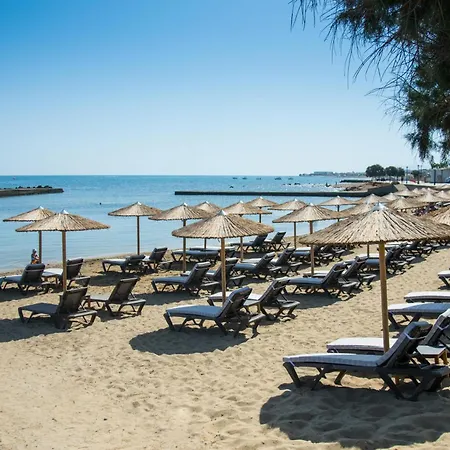 Hotel Senseana Sea Side & Aquadventure Analipsi (Crete)