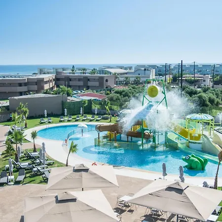 Hotel Senseana Sea Side & Aquadventure