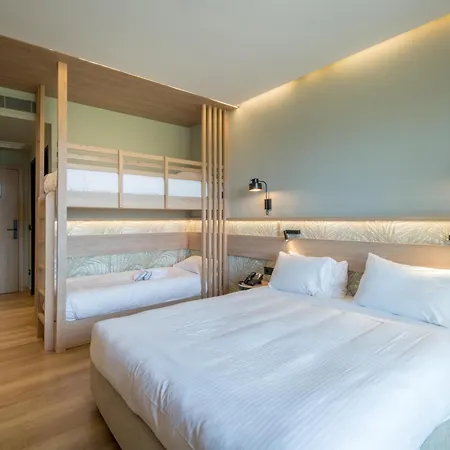 Hotel Senseana Sea Side & Aquadventure 5*